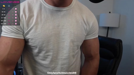 hotmuscles6t9  26-03-2022